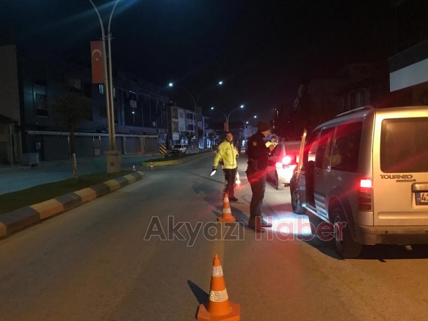 Akyazı'da trafik denetimi
