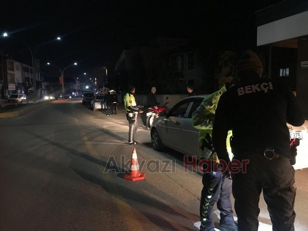 Akyazı'da trafik denetimi