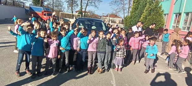 Yerli Malı Haftasında öğrenciler, TOGG ile buluştu