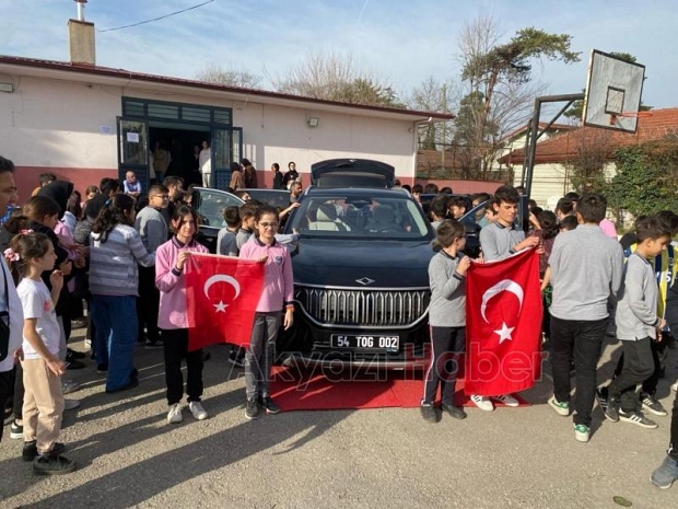 Yerli Malı Haftasında öğrenciler, TOGG ile buluştu