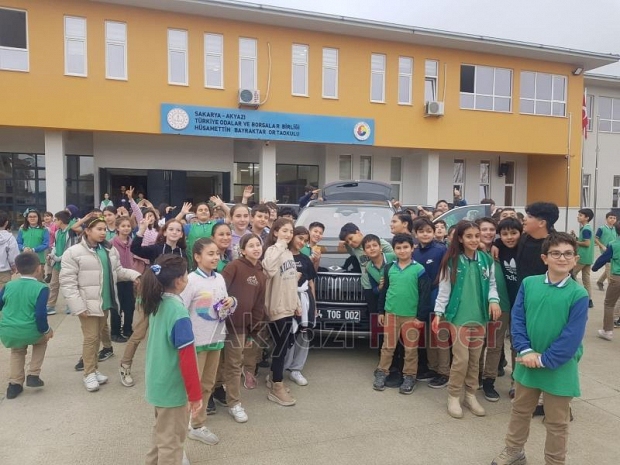 Yerli Malı Haftasında öğrenciler, TOGG ile buluştu