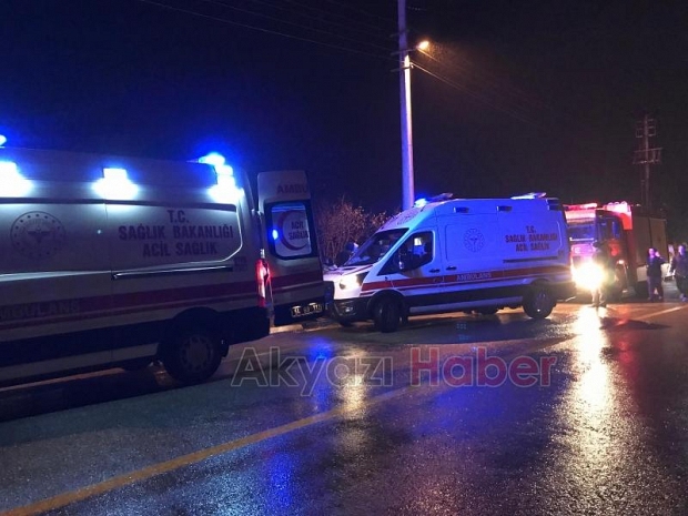 Pazarköy'de otomobil direğe çarptı: 4 yaralı