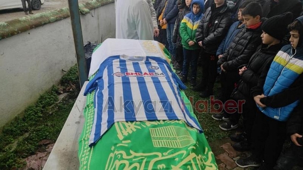 Özer Turgut dualarla toprağa verildi