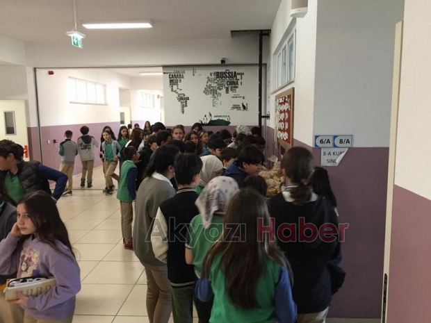 Filistin'e yardım amacıyla kermes düzenlediler