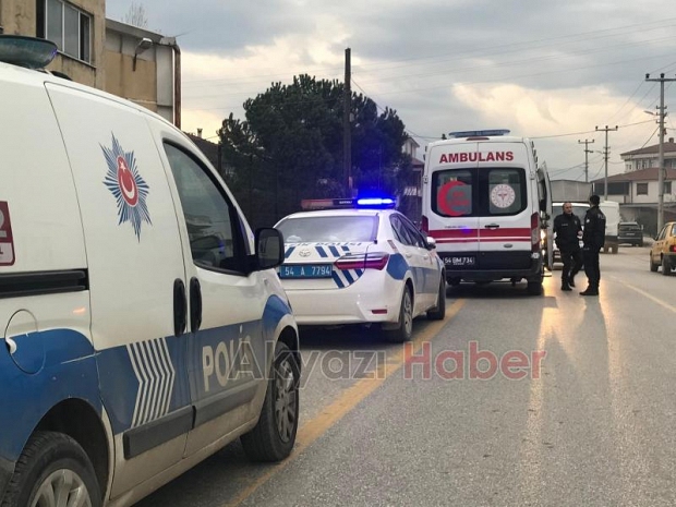 Caddede bisikletten düştü