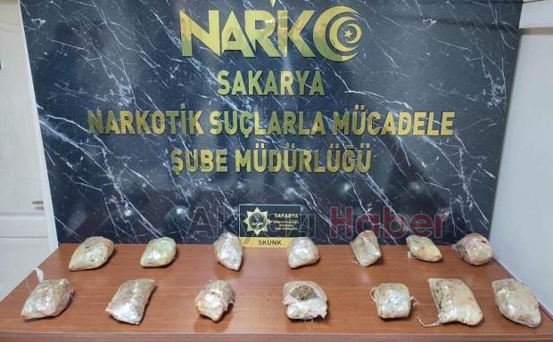 46,5 kilo skunk ele geçirildi