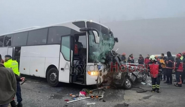 Korkunç kazada 6 sürücü gözaltına alındı