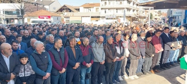 Selvinaz Mert vefat etti