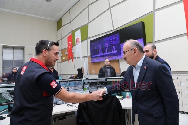 Validen ekiplere ziyaret