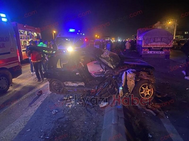 Tır otomobile çarptı 2 ağır yaralı