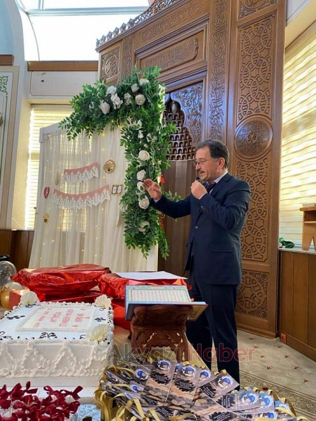 Kur'an-ı Kerim Okumaya Geçiş Merasimi