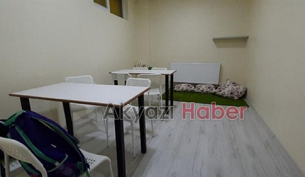 Akyazı Rengarenk Oyun Alanı oyun gruplarıyla hizmet vermeye devam ediyor