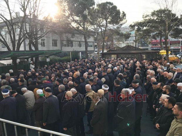 Sadret Temel Defnedildi