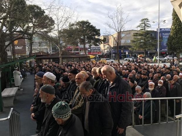 Sadret Temel Defnedildi