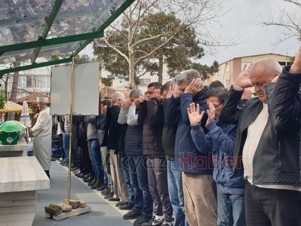 Kerim Genç Dualarla Son Yolculuğuna Uğurlandı