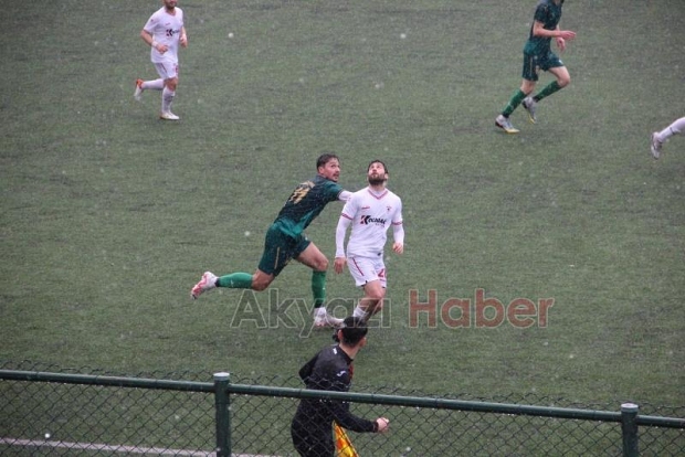 Alaağaçspor 1 Yeşilyurt Beldespor 1