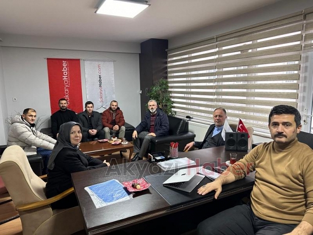 AK Parti İlçe Teşkilatından Çalışan Gazeteciler Günü ziyareti