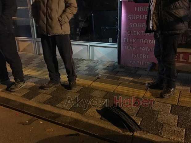 Caddeyi birbirine katıp kaçtı