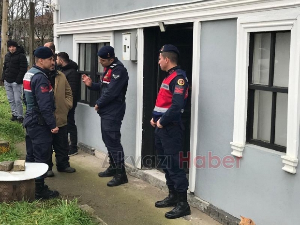 Yakınlarının haber alamadığı emekli polis ölü bulundu