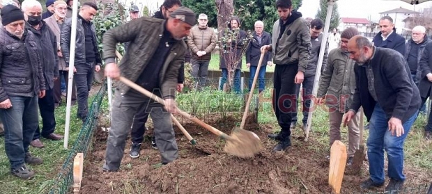 Hasan Bahadır Defnedildi