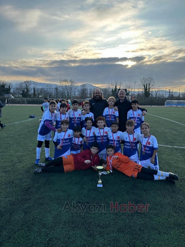 Özer Turgut Futbol Turnuvası Nefesleri Kesti