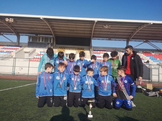 Özer Turgut Futbol Turnuvası Nefesleri Kesti