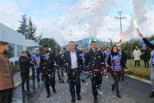 Yazakide işçilere yüzde 100'e yakın zam