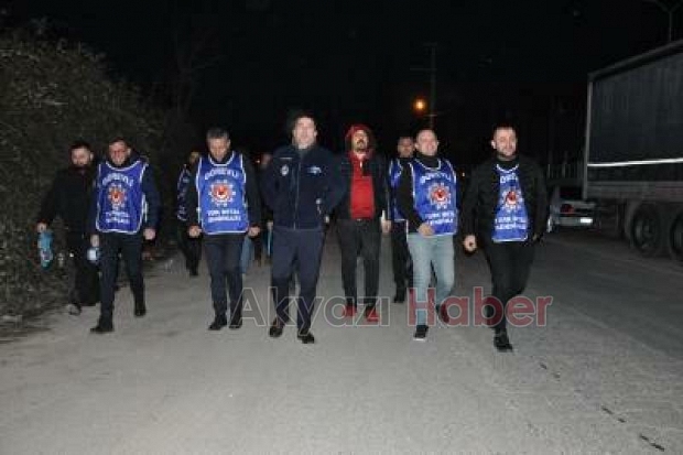 TÜRK Metal ASAŞ önünde sendikalaşma eylemi yaptı
