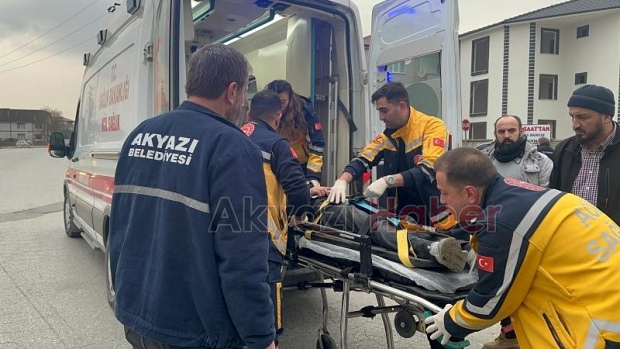 Şehit Furkan Çelik Caddesi’nde kaza 3 yaralı 