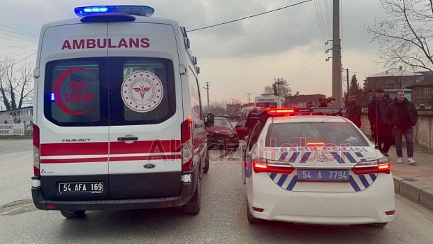 Şehit Furkan Çelik Caddesi’nde kaza 3 yaralı 