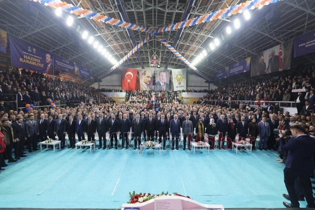 AK Parti'de coşkulu aday tanıtımı