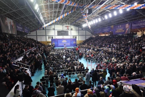 AK Parti'de coşkulu aday tanıtımı