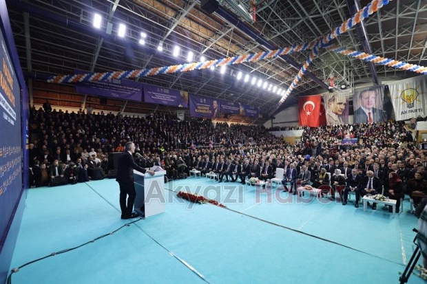 AK Parti'de coşkulu aday tanıtımı