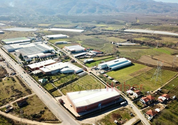 Akyazı'da Satılık Sanayi İmarlı Arsa