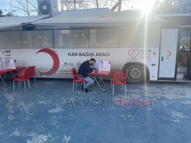 Başsavcı Hüseyin Aşık Kızılay'a 36. kan bağışını yaptı