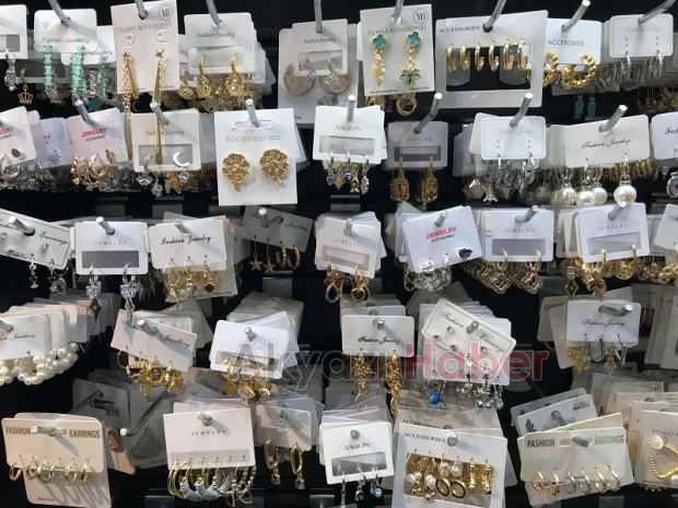 Sevgililer Gününde Binlerce Çeşit Ürün Çarşı Pazar'da