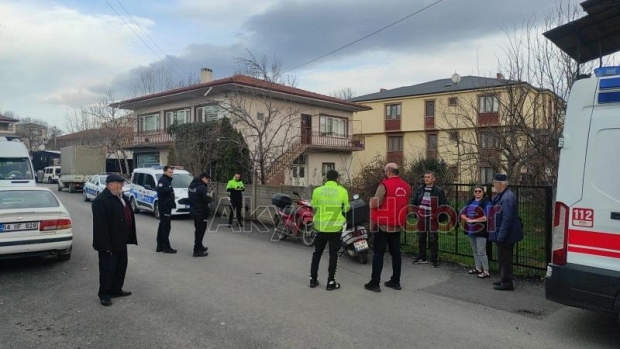 Yunus emre mahallesinde kaza 1 yaralı 