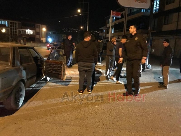 Pazarköy Caddesinde Korkutan Kaza 2 Yaralı