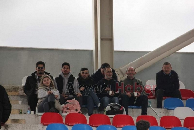 Akyazı Derbisinde kazanan taraf Alaağaçspor oldu