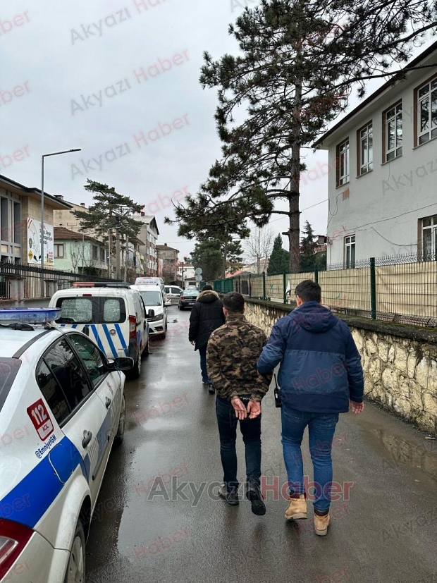 Akyazı Polisi Suçlulara Nefes Aldırmıyor 