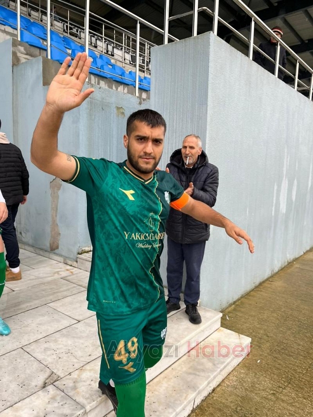 Alaağaçspor Play Off aşkına 1-3