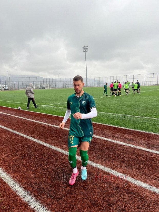 Alaağaçspor Play Off aşkına 1-3