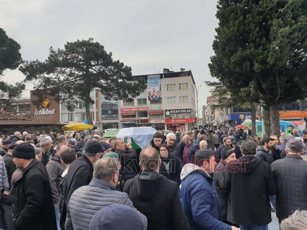 Binnaz Şişman Defnedildi