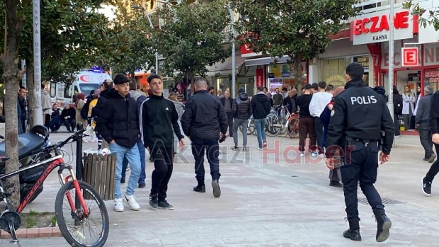 Çarşı İçerisinde Kavga Polis Müdahale etti.
