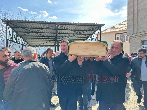 Akyazı'da eşi tarafından öldürülen Hatun'a acı veda