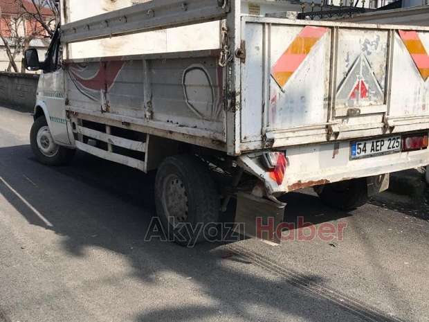Yeni Mahalle'de Maddi Hasarlı Kaza 
