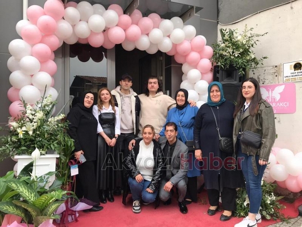 Nur Tarakçı Güzellik Salonu Akyazı'da güzellik sektöründe hizmete başladı!