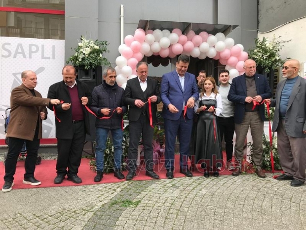 Nur Tarakçı Güzellik Salonu Akyazı'da güzellik sektöründe hizmete başladı!