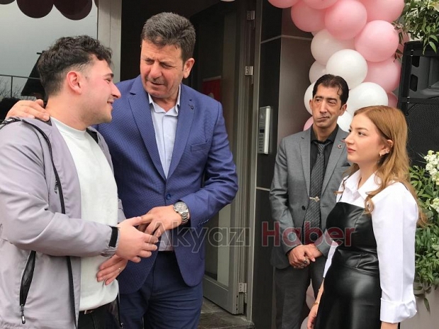 Nur Tarakçı Güzellik Salonu Akyazı'da güzellik sektöründe hizmete başladı!
