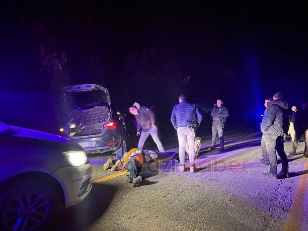 Akyazıda başlayan kovalamaca Hendekte kazayla noktalandı